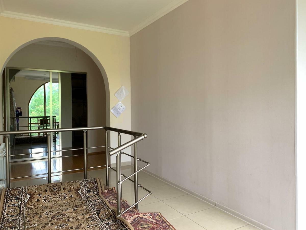 Holiday Home Сhiora Mtsʼkhetʼa エクステリア 写真